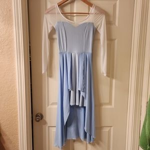 Elsa Hot Topic Dress With Cape